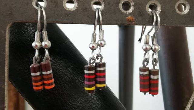 Boucles d'oreilles - Rsistances 02