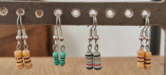 Boucles d'oreilles - Rsistances Couleurs 01